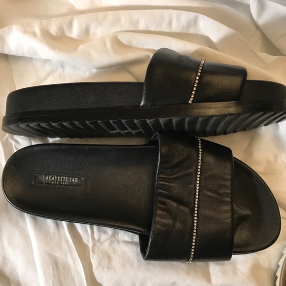 Lafayette 148 Sandals with crystals Size 8 - Picture 4 of 6